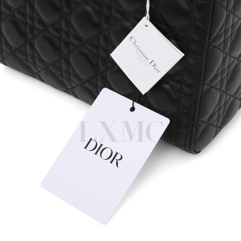 럭스애비뉴  중고명품 매입/위탁 전문,디올 레이디디올 까나쥬 블랙 LADY DIOR 미디엄 백,디올,가방 > 숄더/토트백